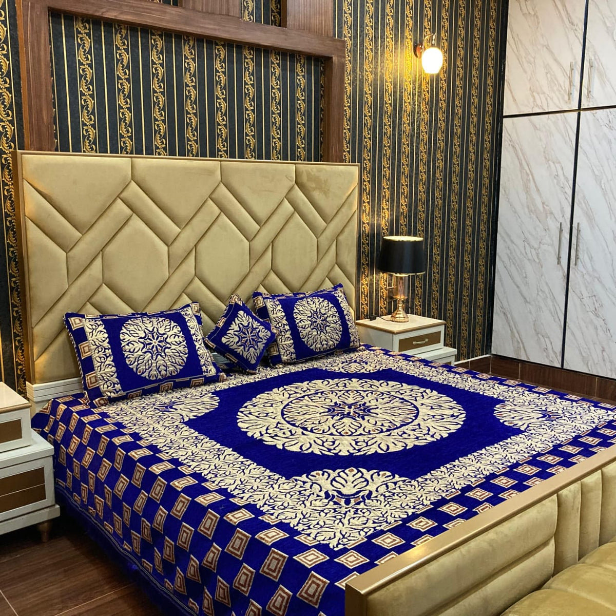 Velvet Bridal Bedsheet Set-4 Pcs 07