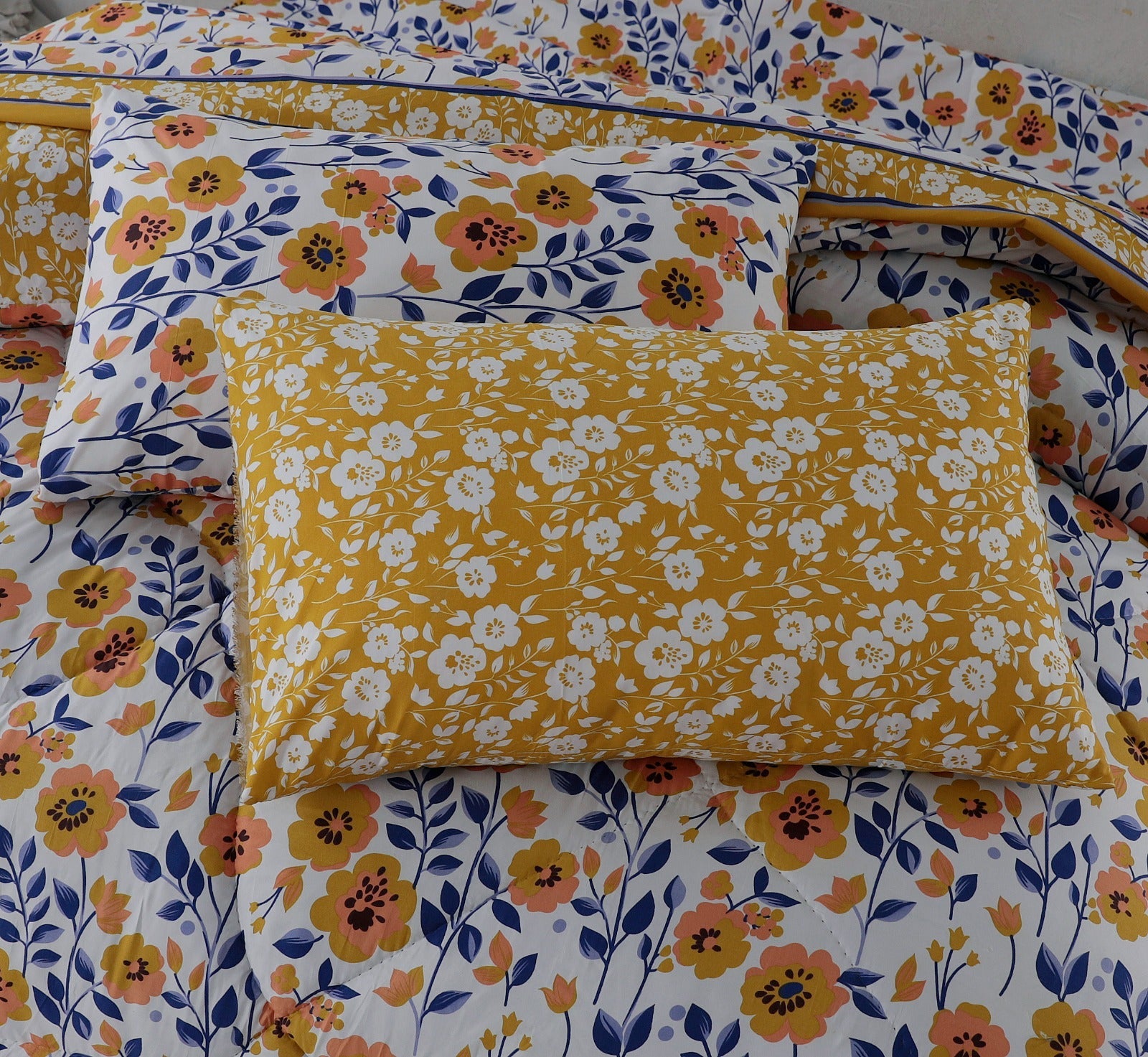 Double Bed 6 pc Winter Razai Set (Heavy Filling) RZ-Yellow Mix Leaf